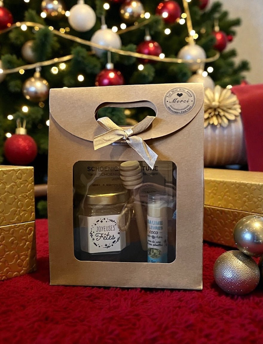 Coffret cadeau de Noël artisanal avec miel,baume à lèvre à base de cire d’abeille et produits de la ruche