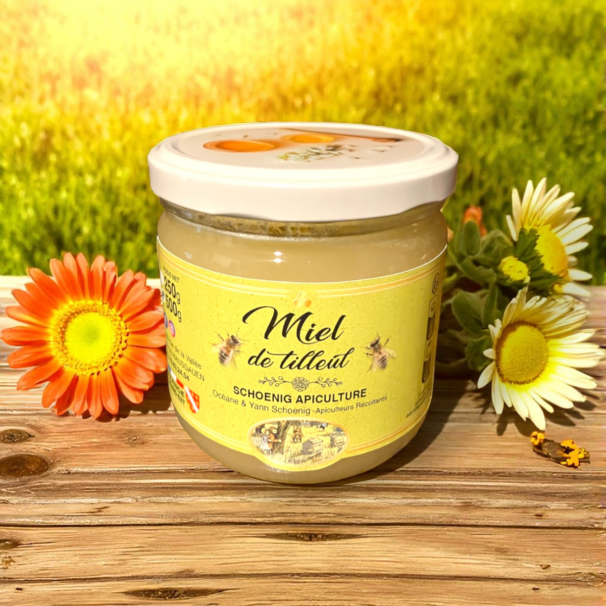 Pot de miel de tilleul artisanal récolté dans le Haut-Rhin