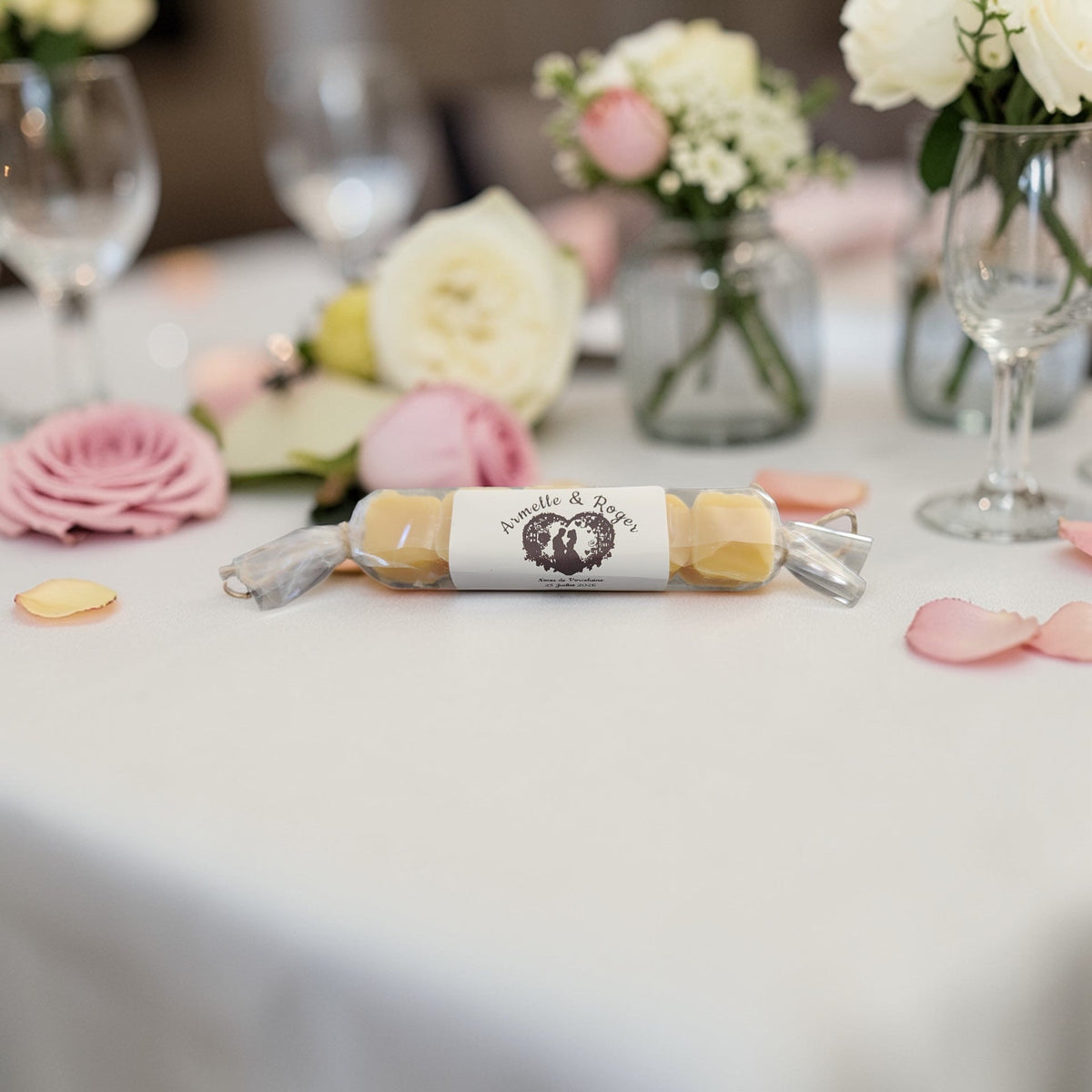 Comment intégrer des bougies naturelles dans votre décoration de table de mariage