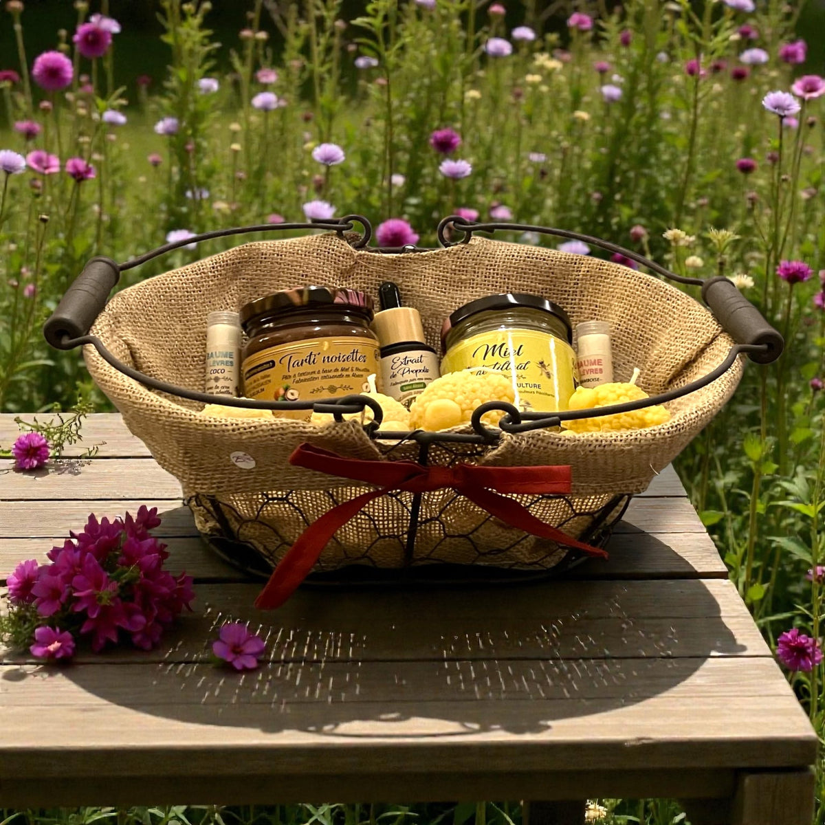 Coffret cadeau miel et bougie artisanale en cire d’abeille pour remerciement naturel