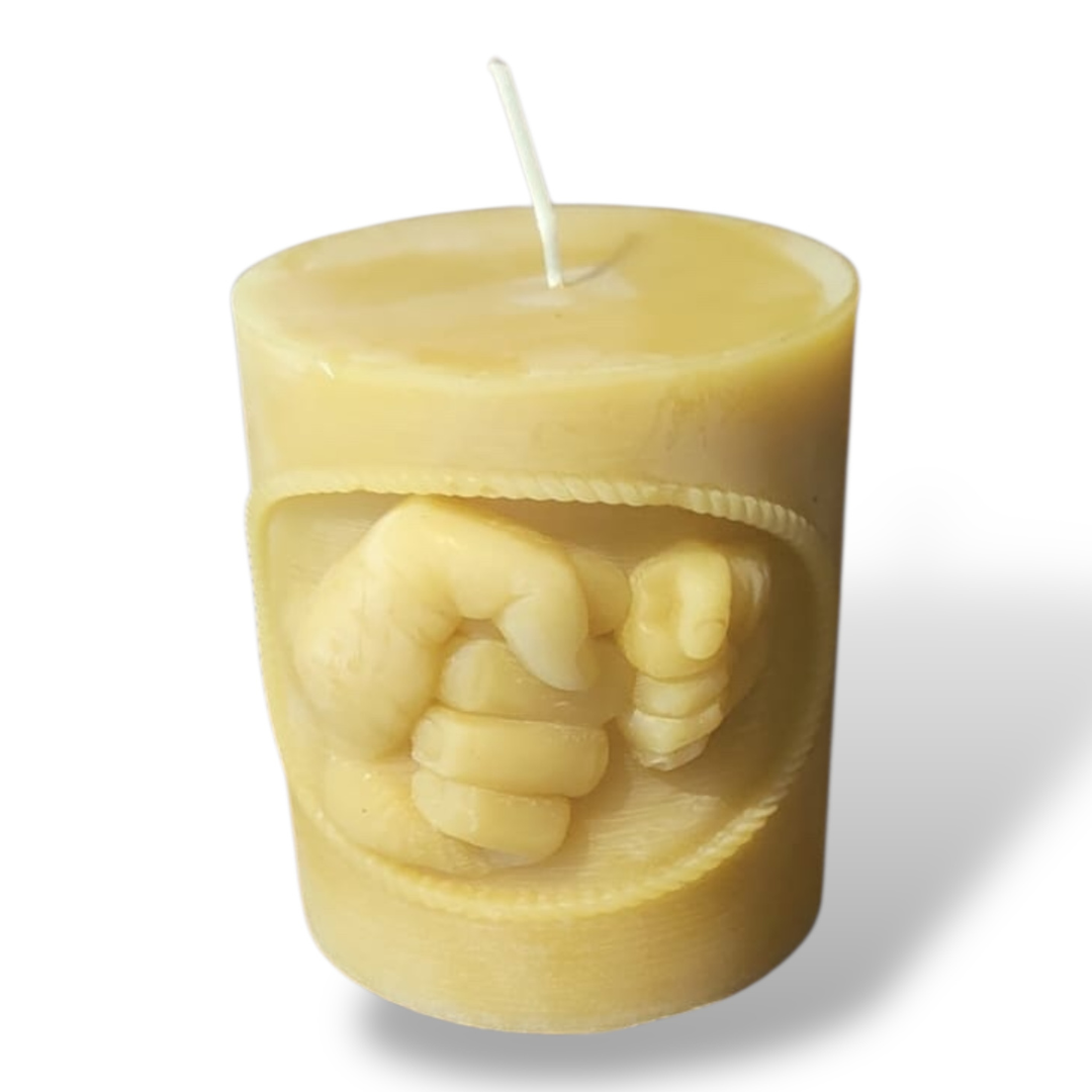 Bougie cire d'abeilles Main d’enfant et de papa