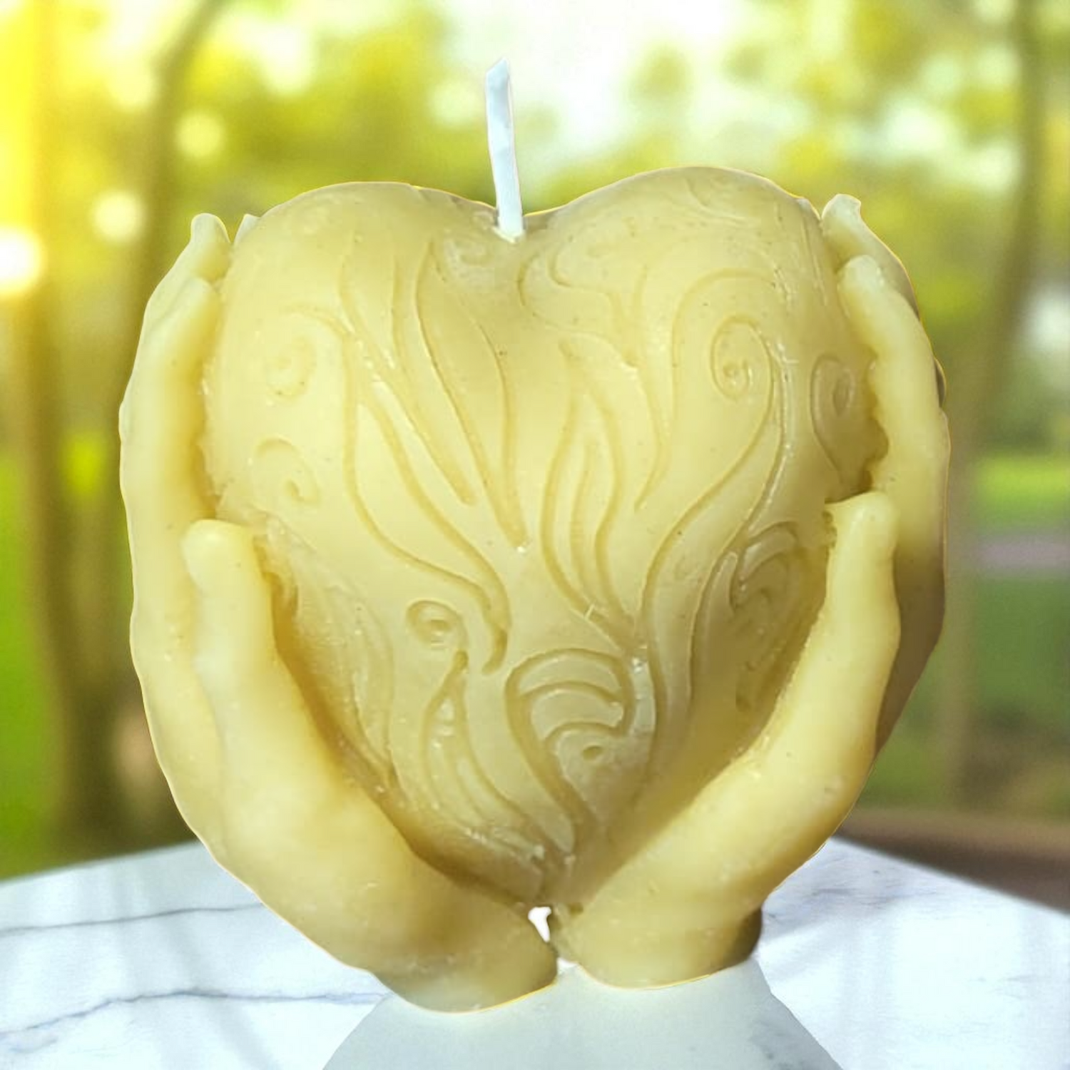 Bougie cire d'abeille coeur protecteur