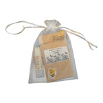 Cadeau invités mariage personnalisé modèle champêtre avec sachet de graines et baume à lèvres