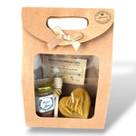 cadeau invité mariage personnalisé coffret miel artisanal avec bougie cire d’abeille mains en forme de cœur
