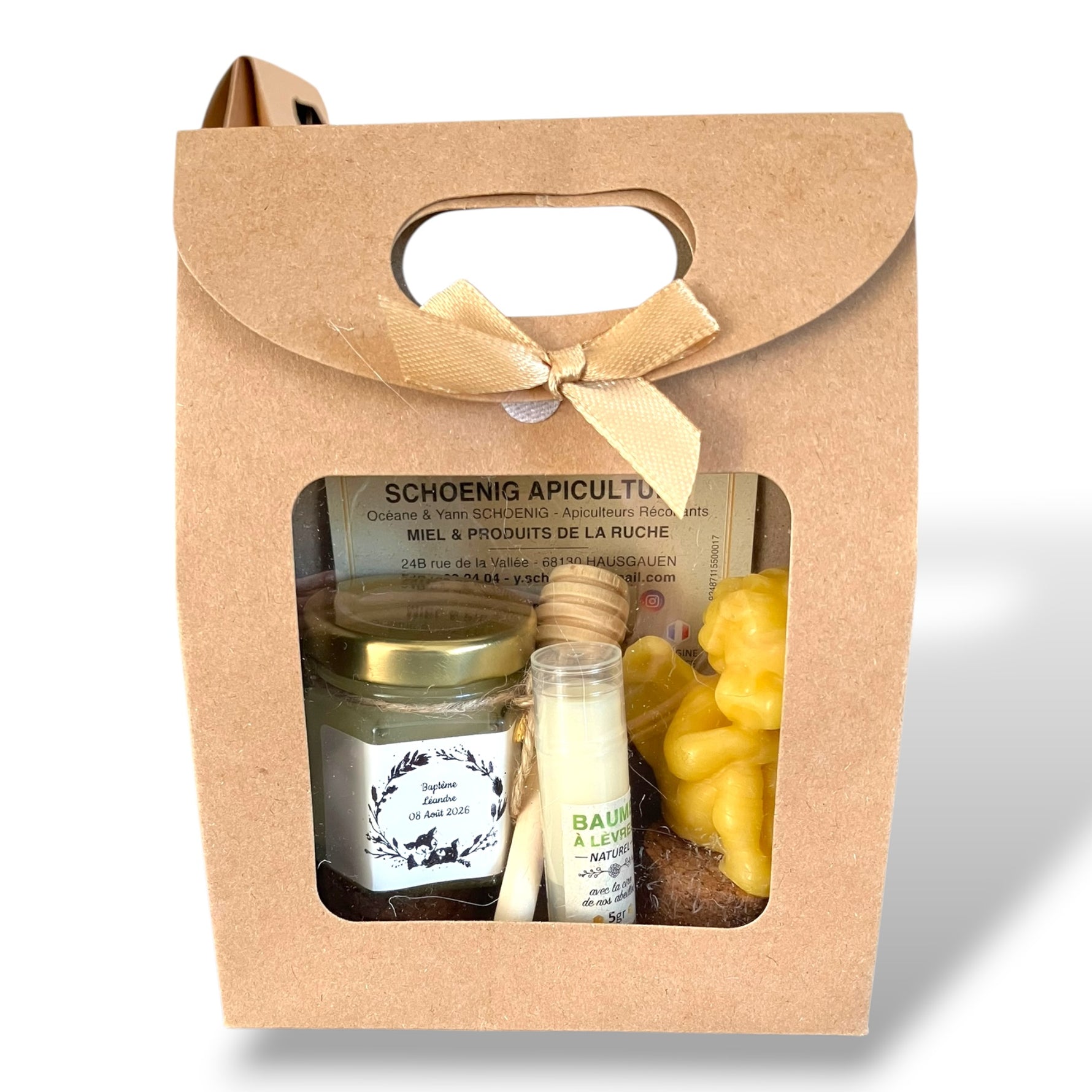 Coffret baptême personnalisé avec miel artisanal, bougie ange en cire d’abeille et baume à lèvres coco