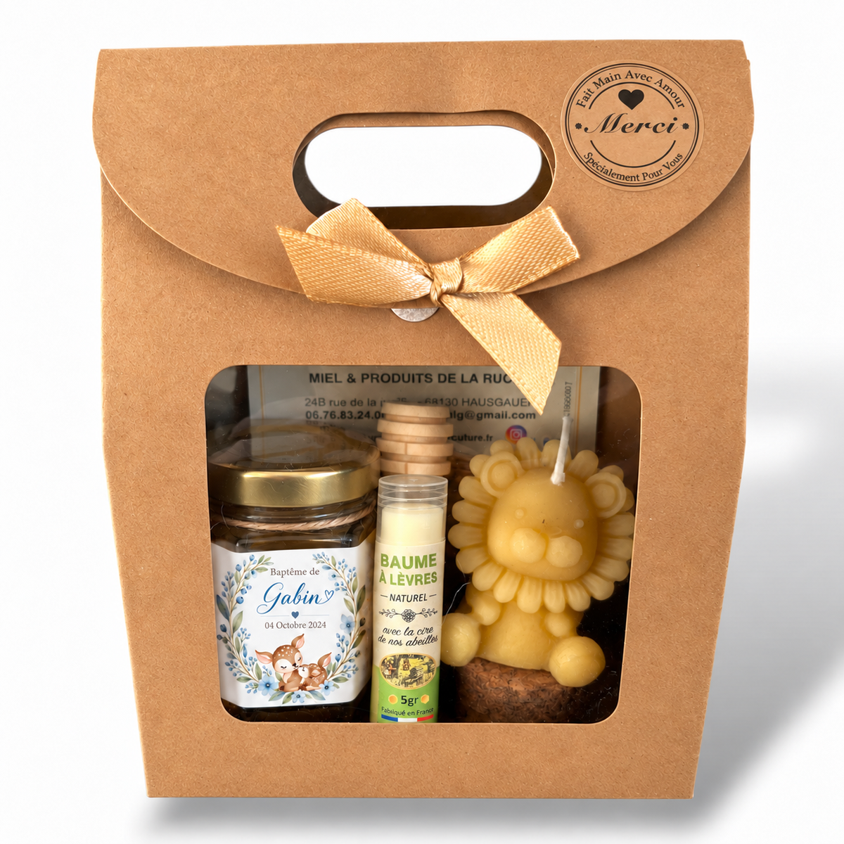 Coffret cadeau invité baptême personnalisé avec miel, baume à lèvres et bougie en cire d’abeille