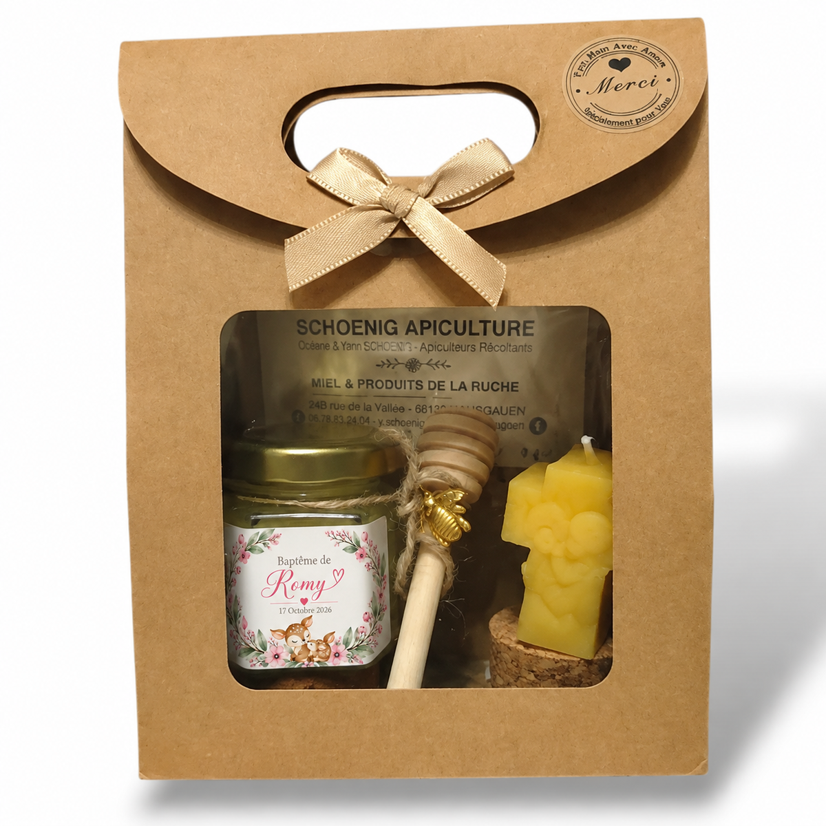 Coffret cadeau baptême personnalisé avec pot de miel Romy, bougie en cire d’abeille et cuillère bois – Schoenig Apiculture