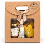 Coffret cadeau entreprise client avec pot de miel artisanal personnalisé, bougie en cire d'abeille flocon de Noël et baume à lèvres naturel