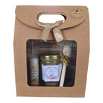 Coffret cadeau invité baptême personnalisé avec mini pot de miel, baume à lèvres artisanal et cuillère en bois par Schoenig Apiculture