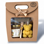 Coffret cadeau mariage personnalisé avec miel artisanal, bougie ourson en cire d’abeille et cuillère en bois