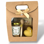 Coffret cadeau miel personnalisé mariage avec pot de miel artisanal, étiquette prénoms Mélanie et Arthur, bougie cire d’abeille et cuillère bois