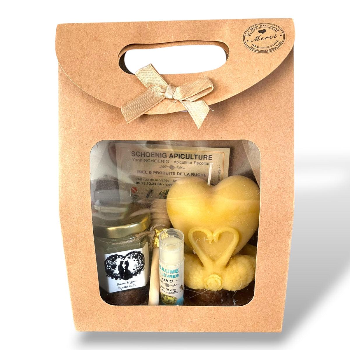 Coffret mariage invités avec miel artisanal, baume à lèvres et bougie ange avec cœur