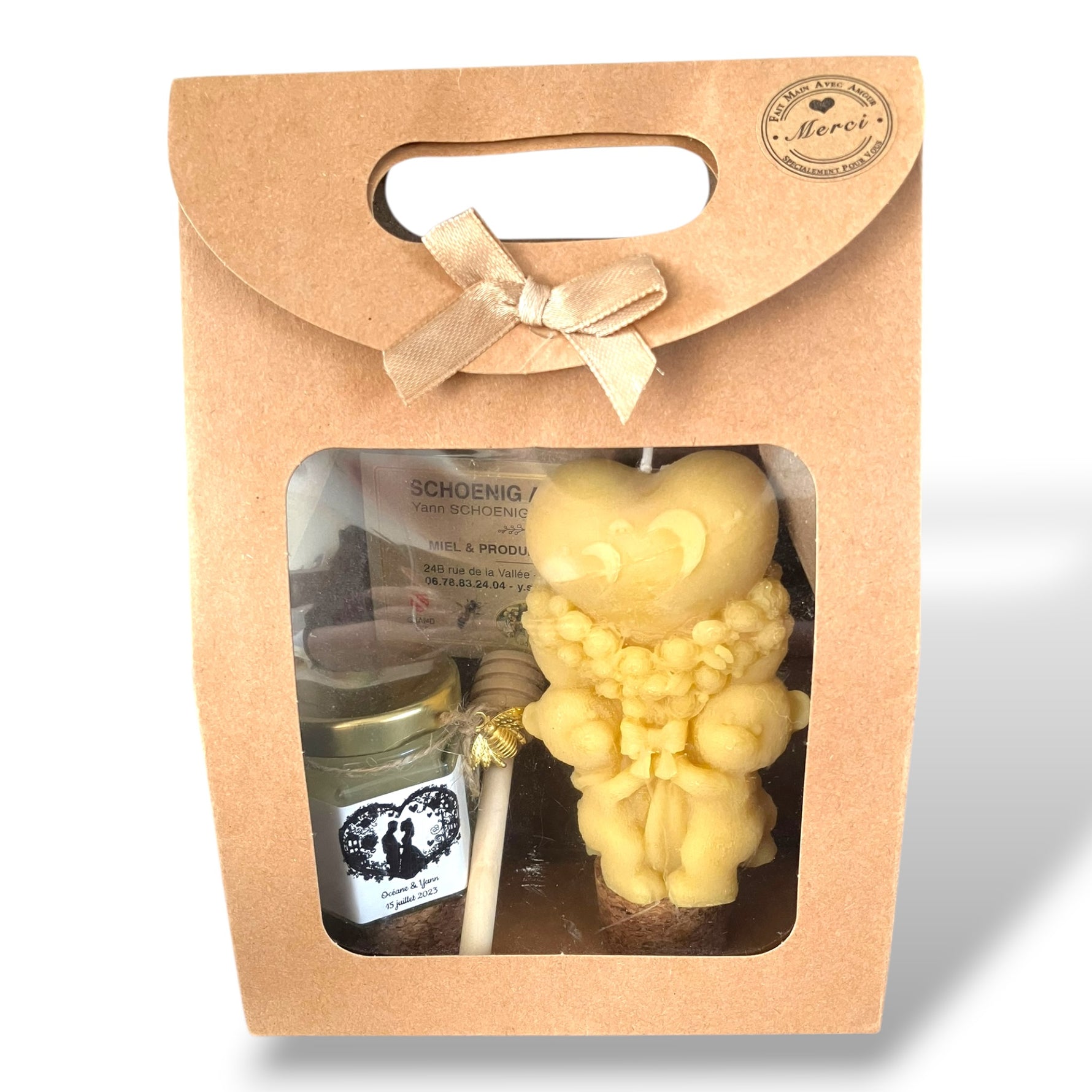 coffret mariage original avec miel personnalisé et bougie cire d’abeille en forme de mains en cœur