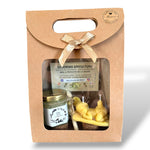 Coffret cadeau invité baptême avec message merci, miel personnalisé et bougie en cire d’abeille naturelle fait main