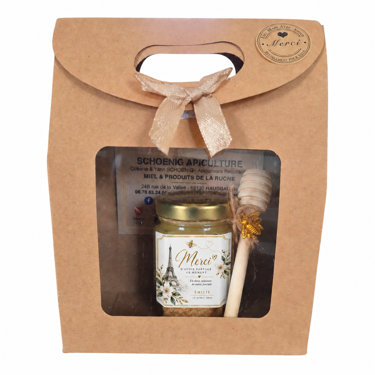 Coffret cadeau invité mariage avec mini pot de miel personnalisé, étiquette Merci Paris avec Tour Eiffel, cuillère à miel en bois et emballage kraft