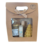 Coffret cadeau Noël avec miel, baume coco, bougie sapin et étiquette Joyeuses Fêtes