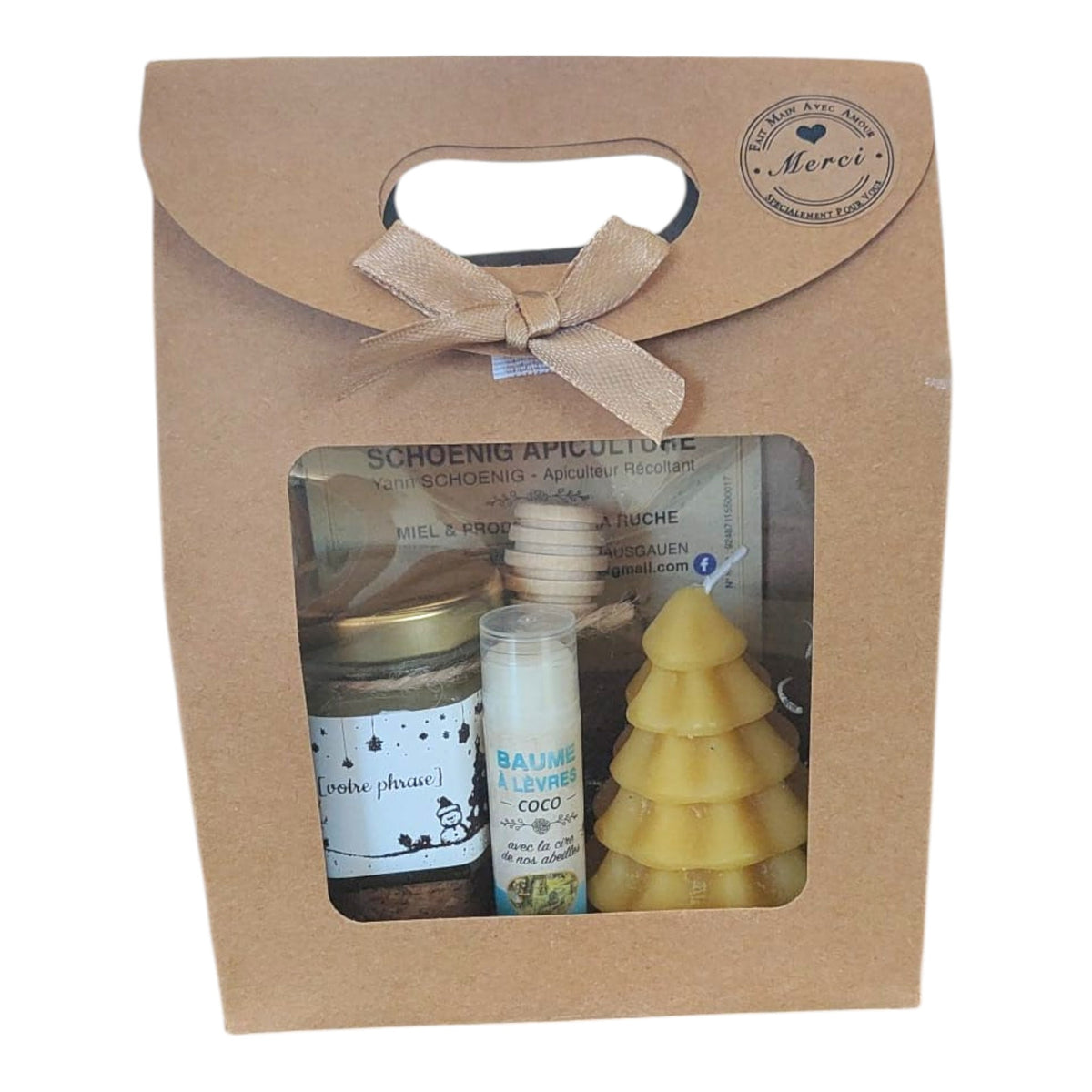 Coffret cadeau personnalisé avec miel, baume naturel, bougie sapin et étiquette texte libre.