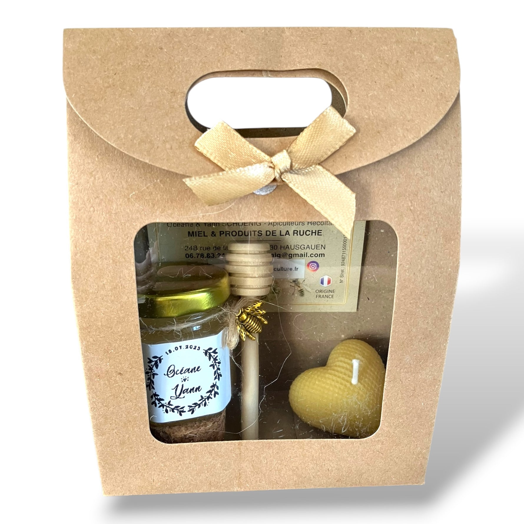 pot de miel personnalisé mariage avec cuillère en bois et bougie cire d’abeille dans coffret