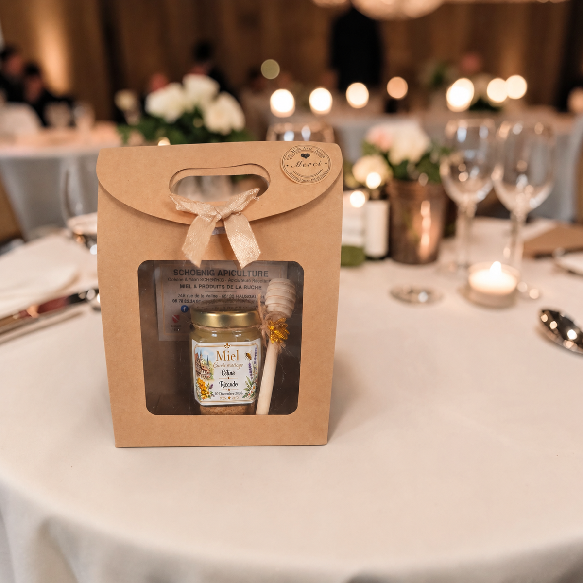 Mini coffret miel personnalisé mariage, cadeau invité élégant avec étiquette personnalisée, pot de miel artisanal et cuillère bois