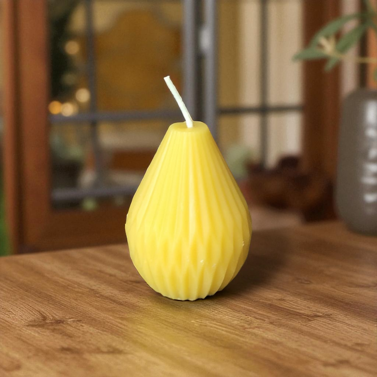 Bougie cire d'abeille Poire striée
